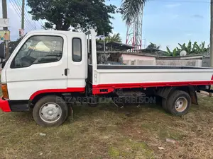 Hyundai Mighty Commercial Truck