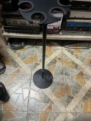 8-slot Microphone Holder Stand – Round Base