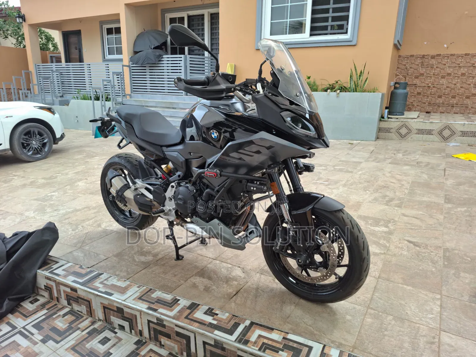 BMW Sport 2024 Black
