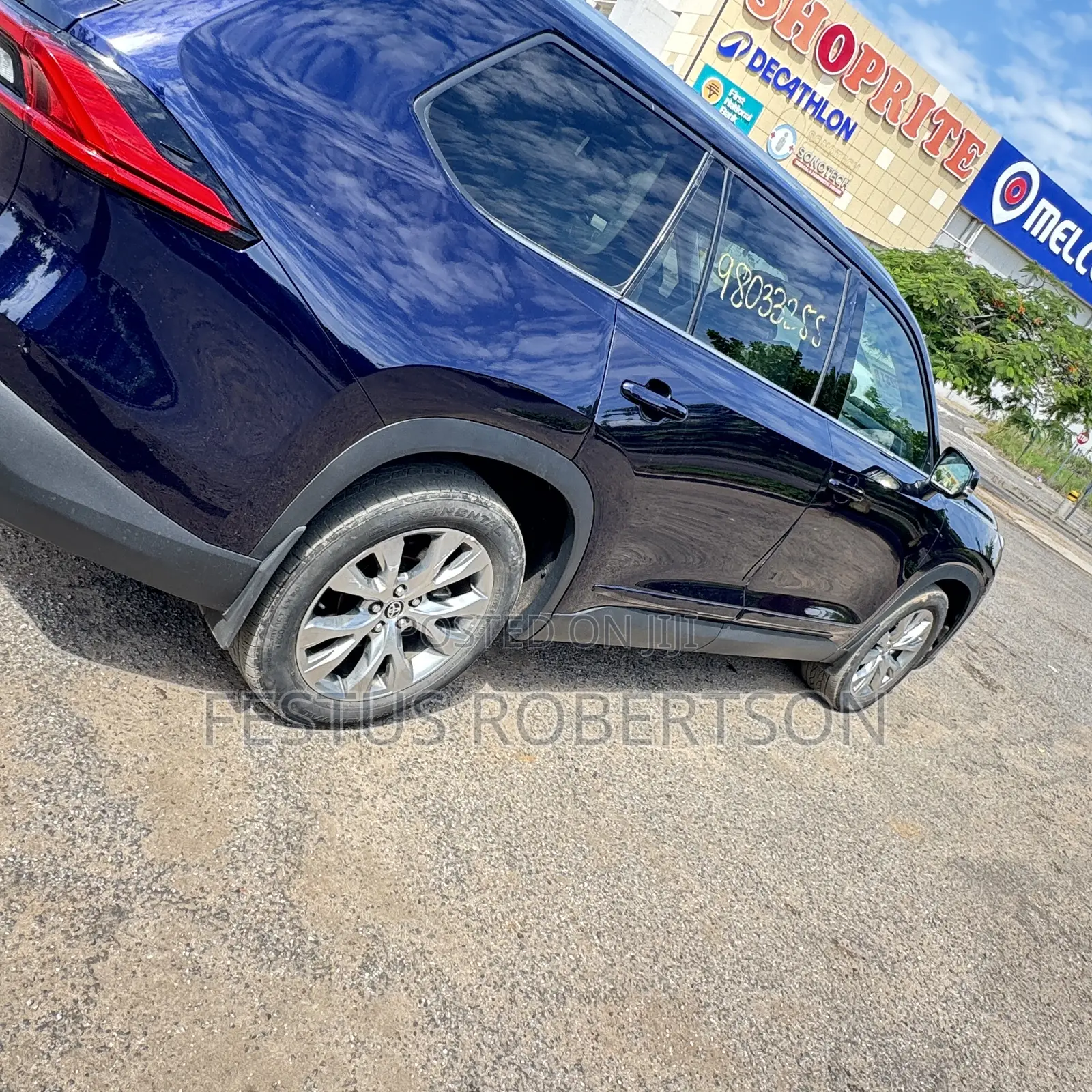 Toyota Grand Highlander XLE AWD 2024 Blue