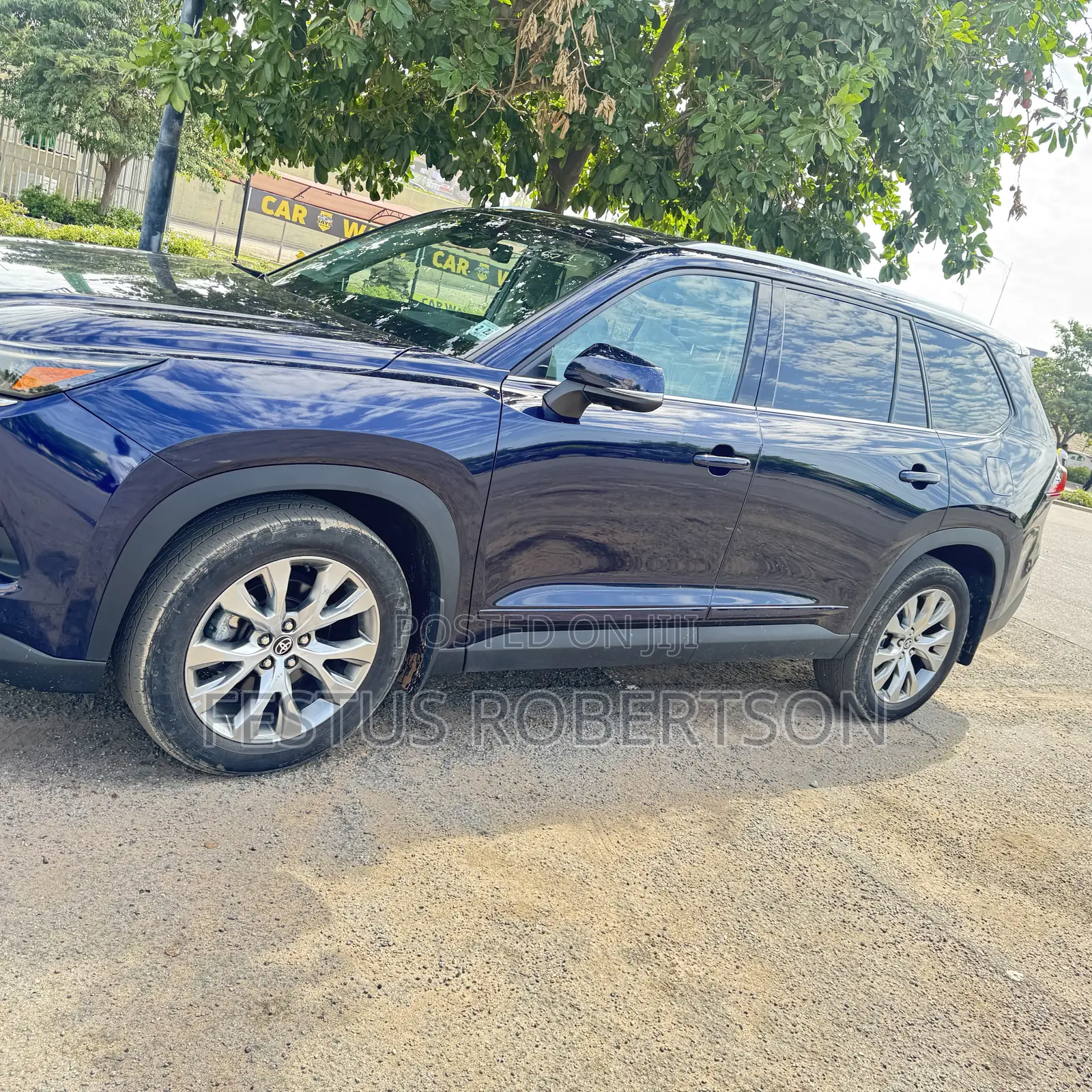 Toyota Grand Highlander XLE AWD 2024 Blue