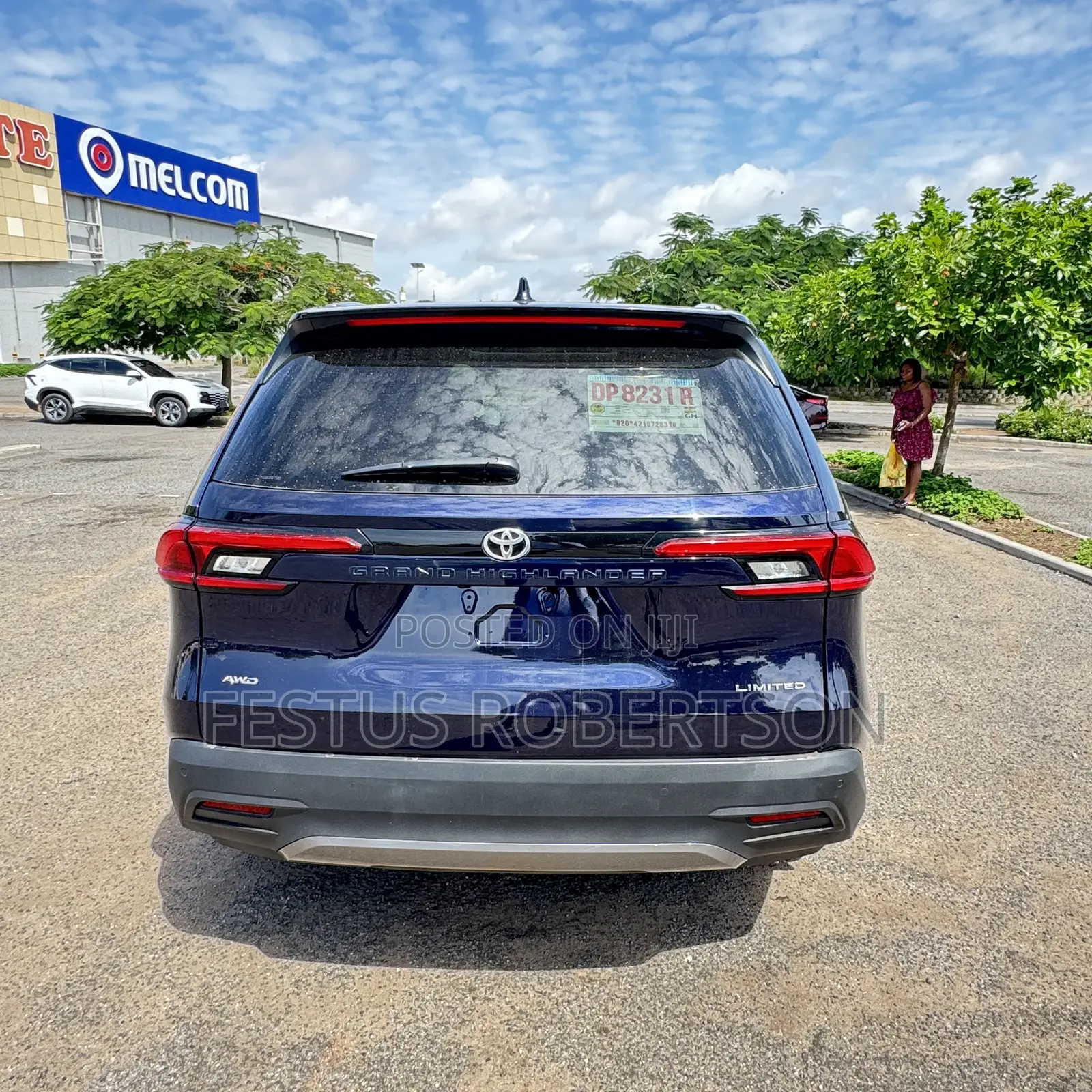 Toyota Grand Highlander XLE AWD 2024 Blue