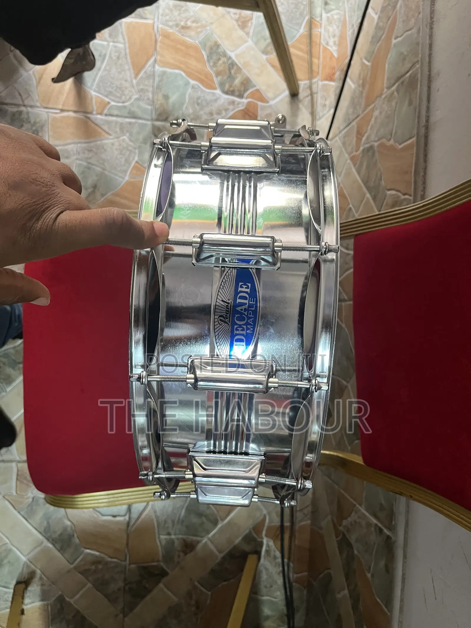 Pearl Decade Maple Snare Drum With Evans Head