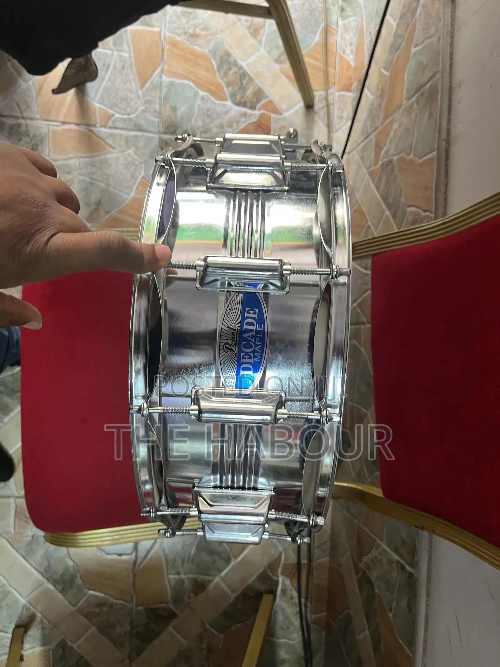 Pearl Decade Maple Snare Drum With Evans Head