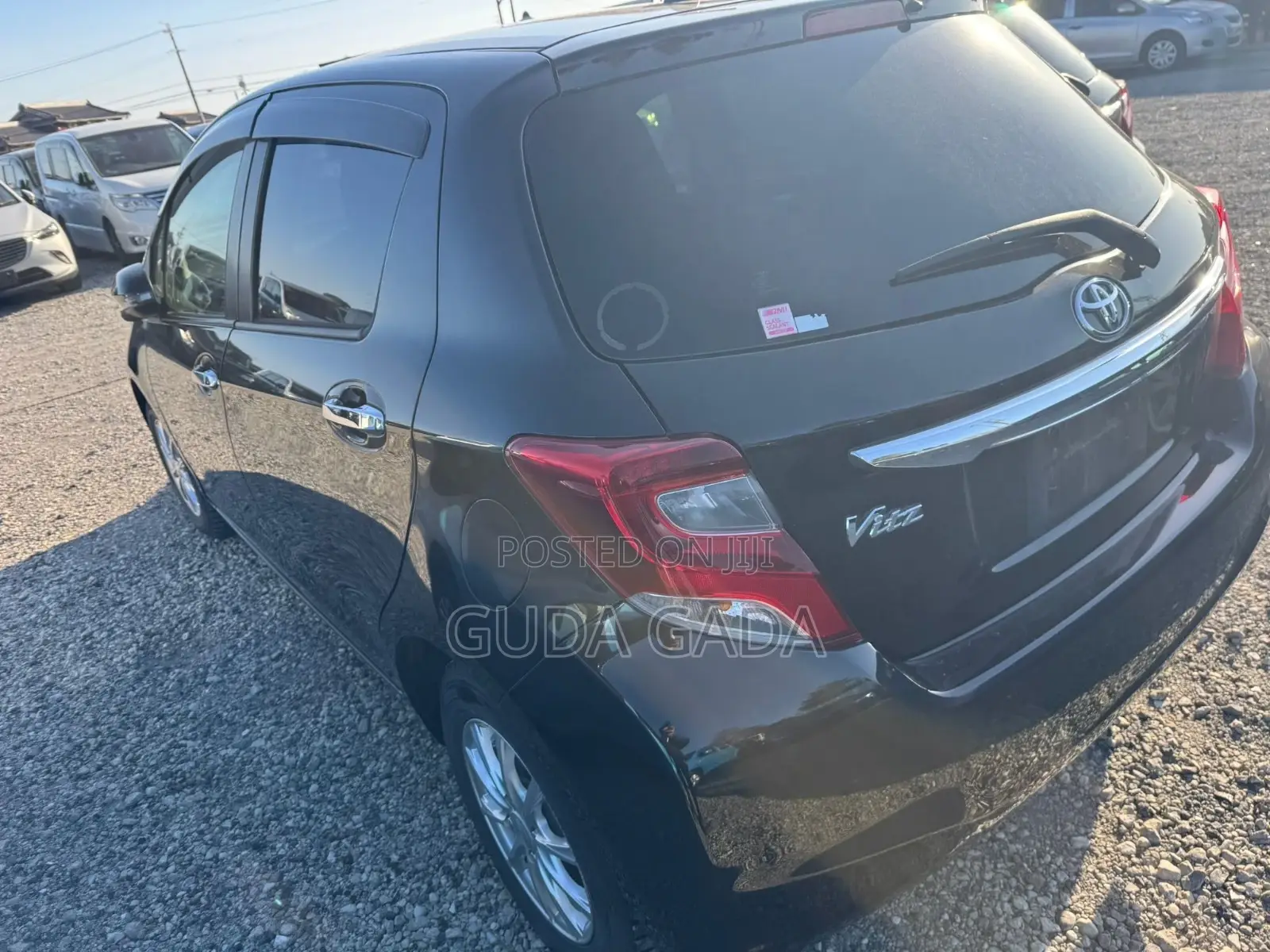Toyota Vitz 1.3 FWD 5dr 2016 Black