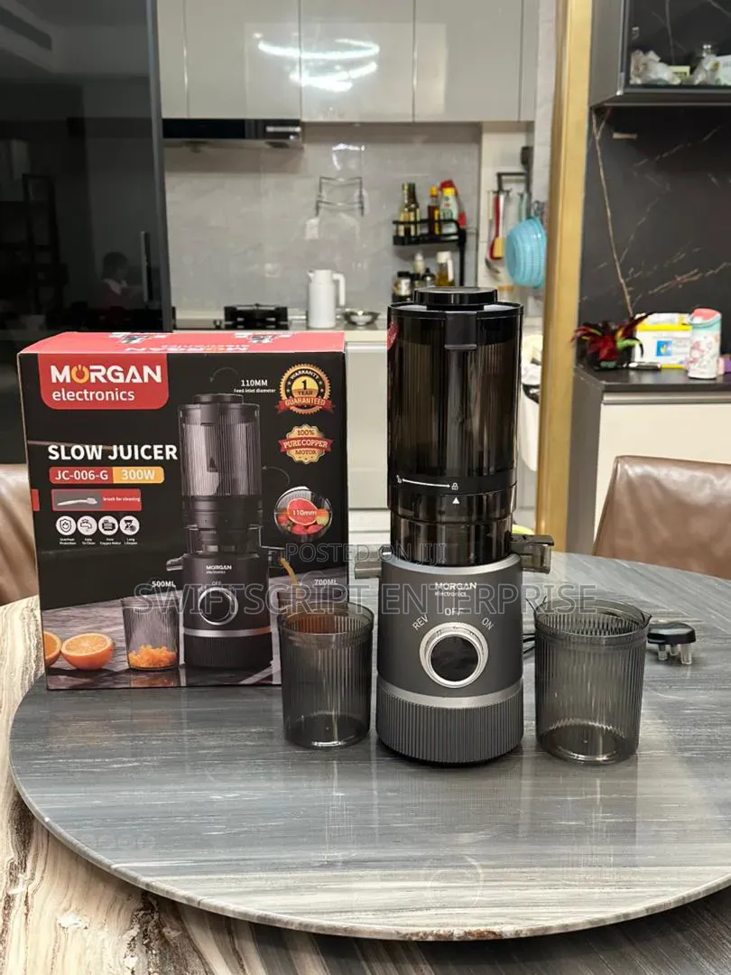 Big Mouth Slow Juicer 11cm Black Grey and Gold