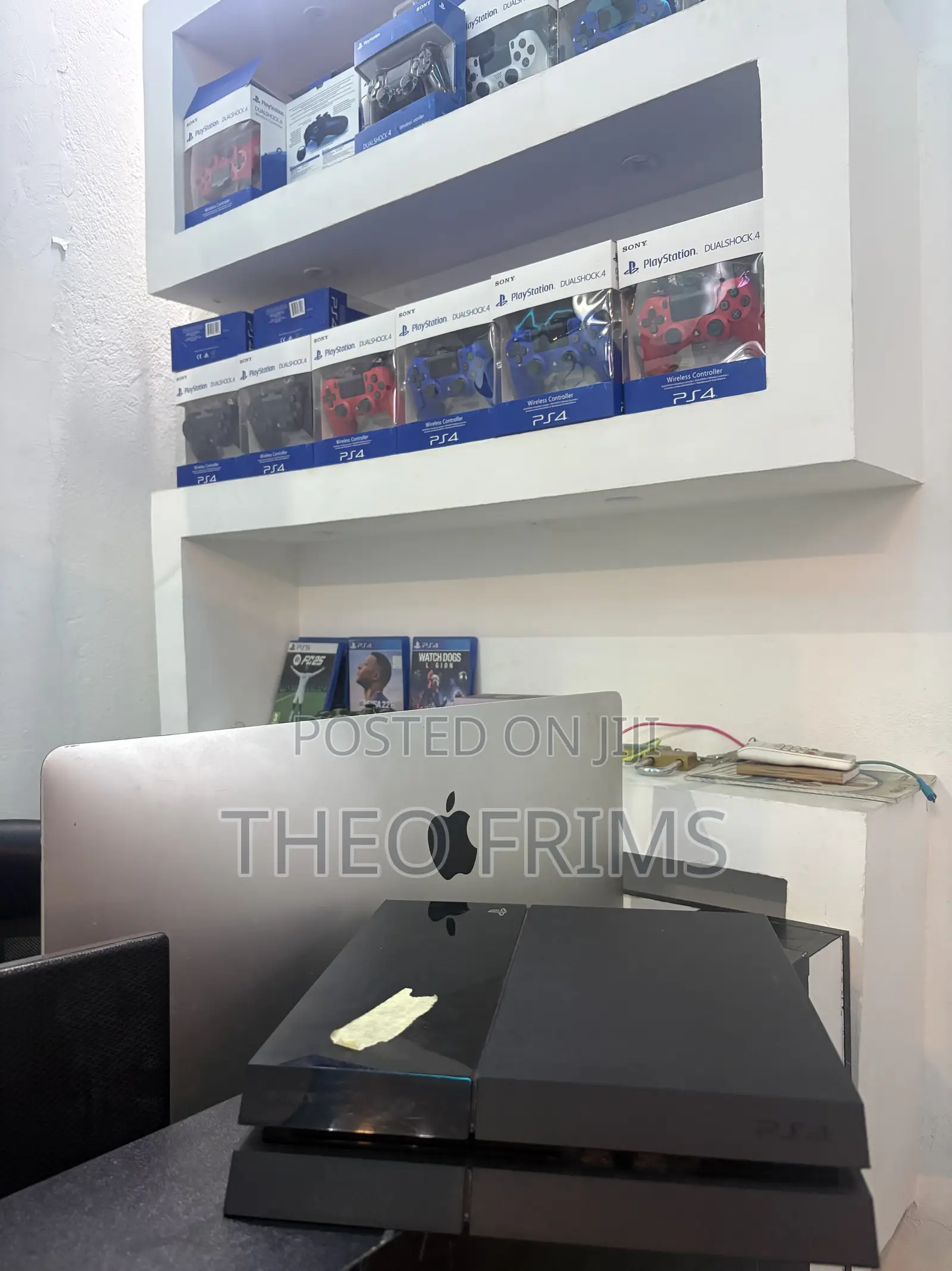 Playstation 4
