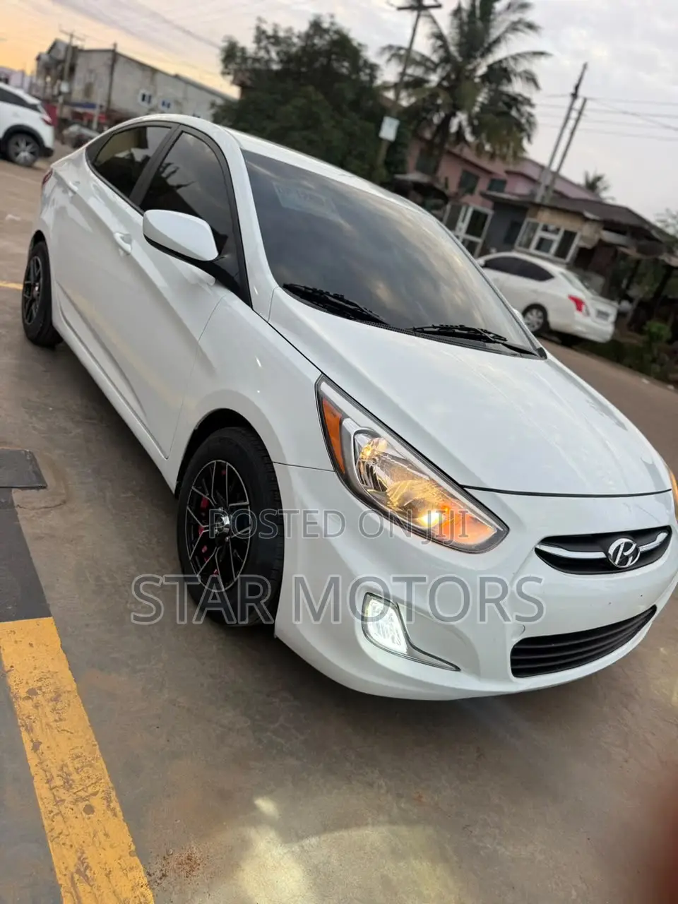 Hyundai Accent 2017 White