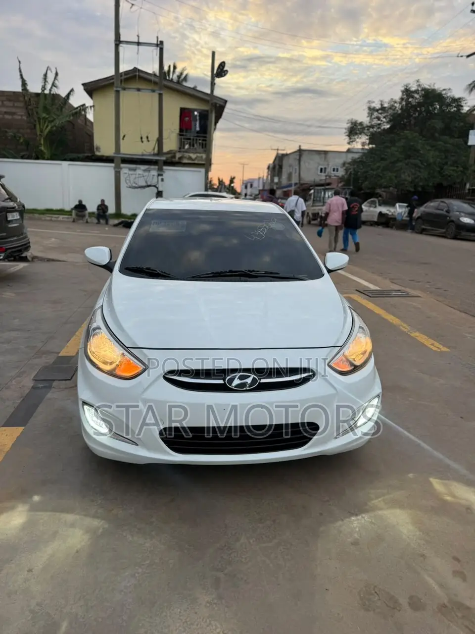Hyundai Accent 2017 White
