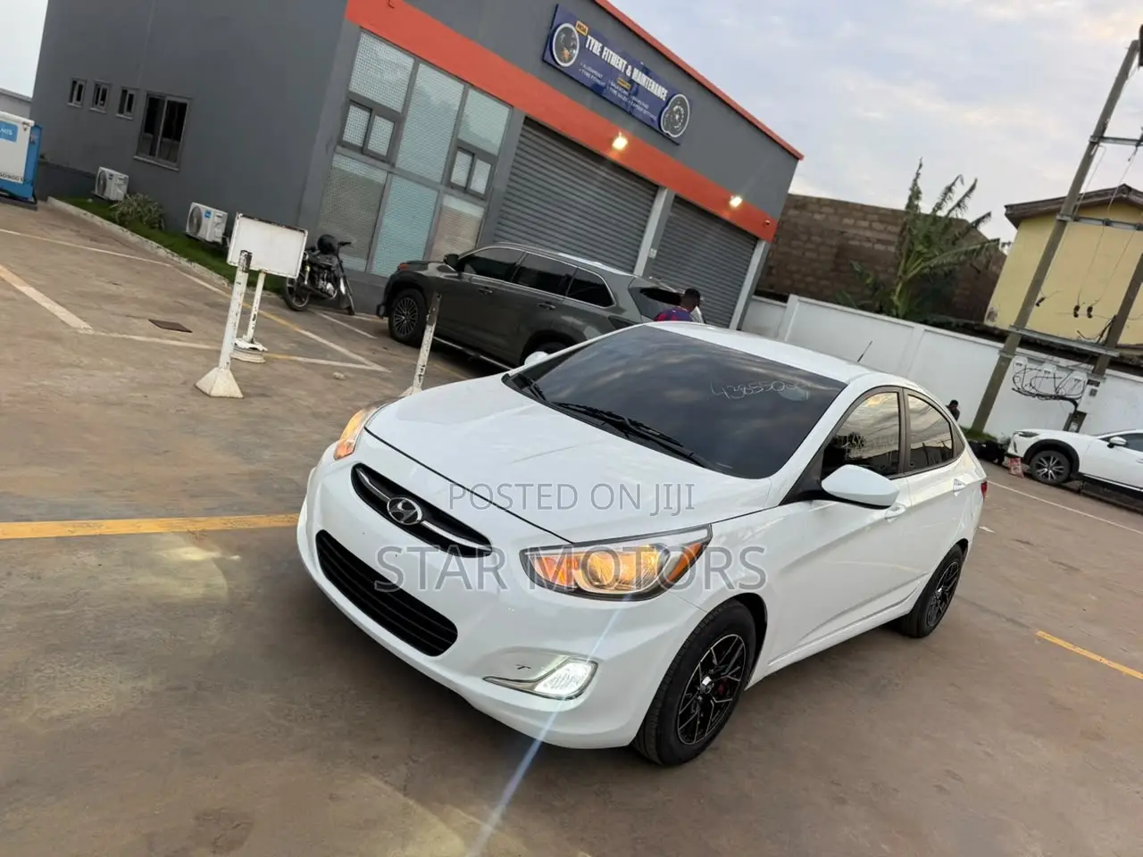 Hyundai Accent 2017 White