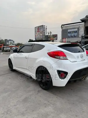 Hyundai Veloster Turbo 2016 White