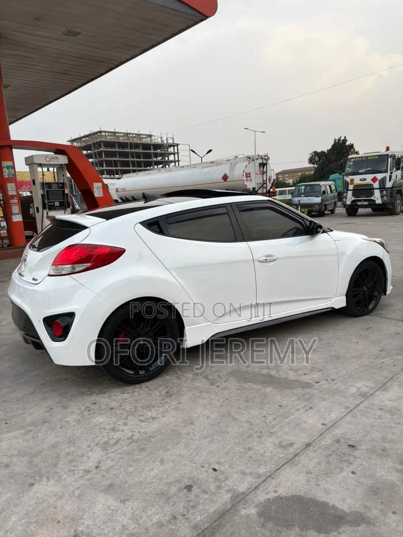 Hyundai Veloster Turbo 2016 White