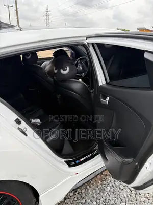 Hyundai Veloster Turbo 2016 White