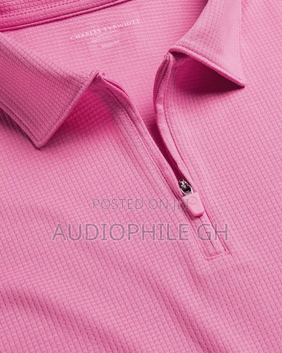 Charles Tyrwhitt Performance Textured Zip-Neck Polo Shirt