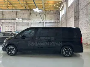 New Mercedes-Benz Vito 2022 Black