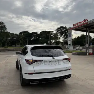 Acura MDX w/A-Spec Package 2023 White