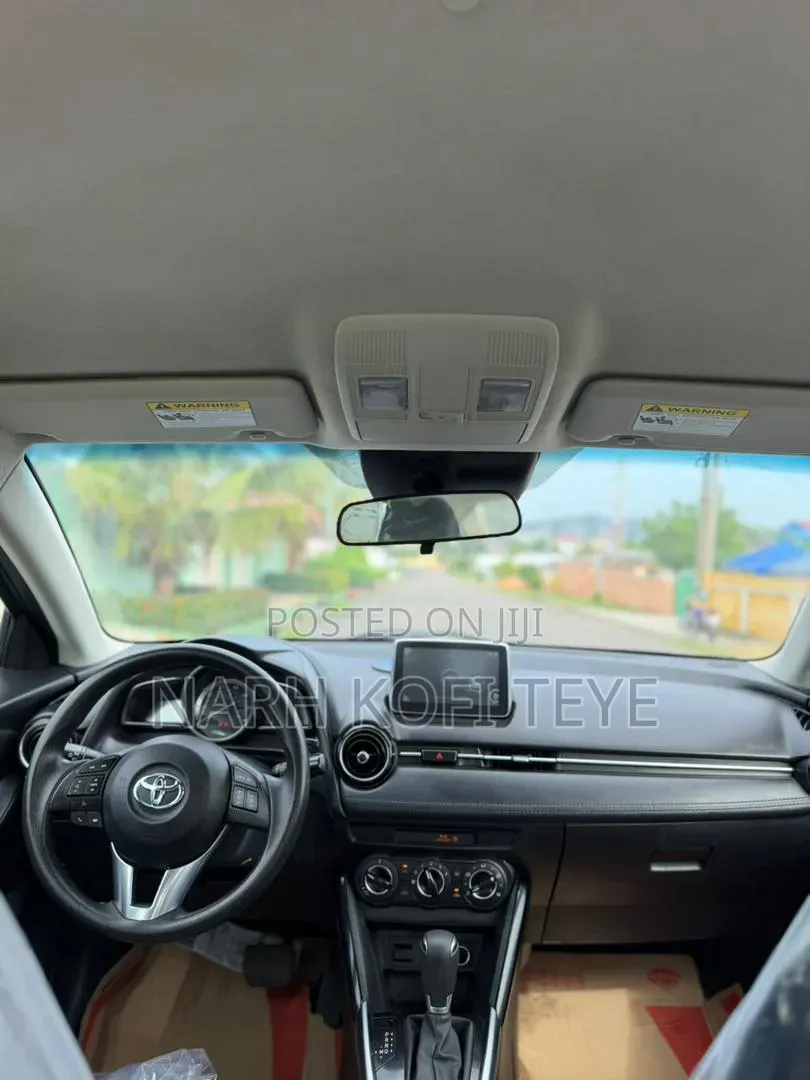Toyota Yaris iA 1.5 FWD 2017 Blue