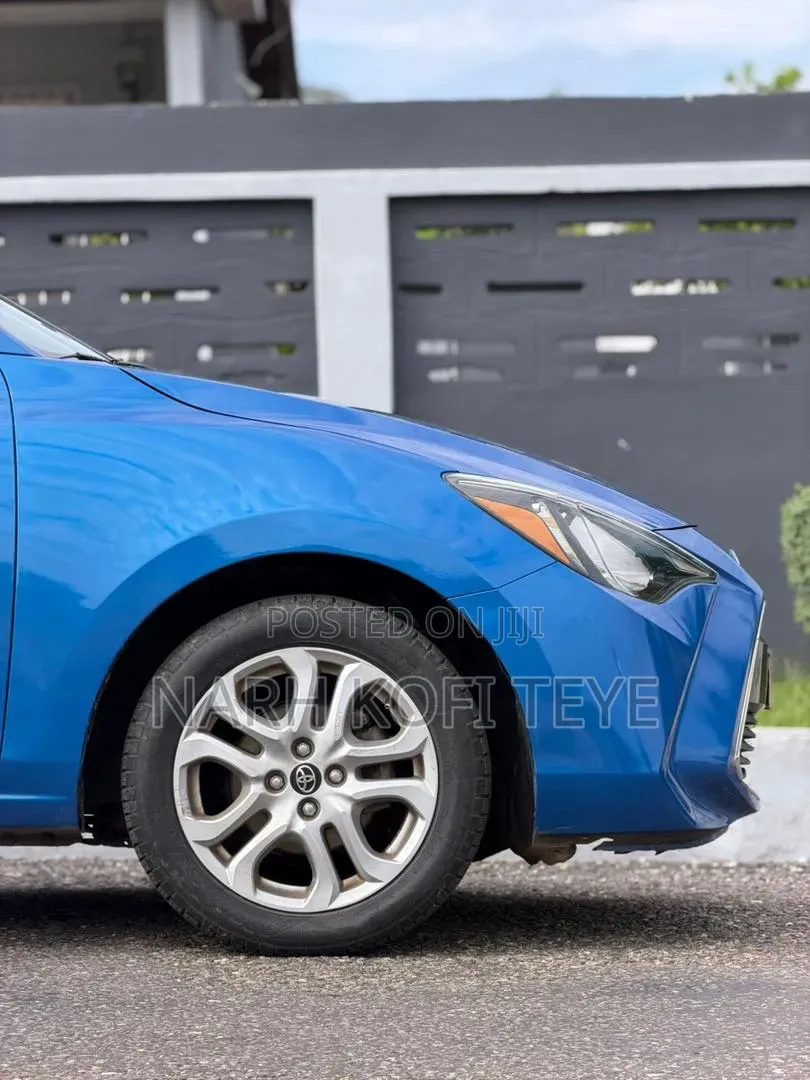 Toyota Yaris iA 1.5 FWD 2017 Blue