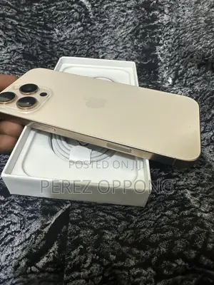 Apple iPhone 16 Pro Max 256 GB Gold