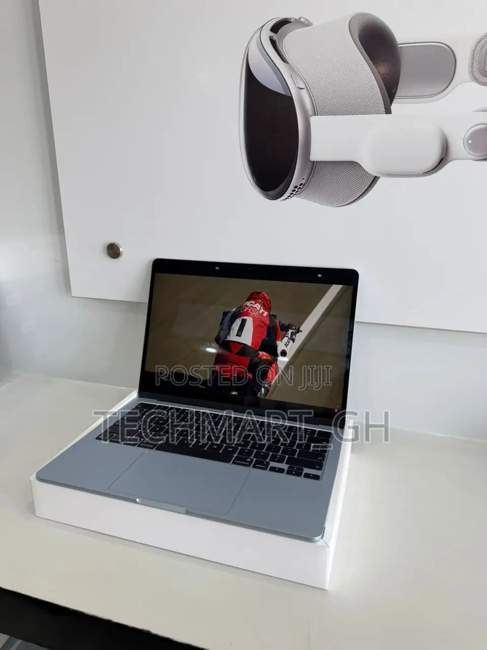 Laptop Apple MacBook Air 2026 M5 16GB Apple M5 SSD 512GB