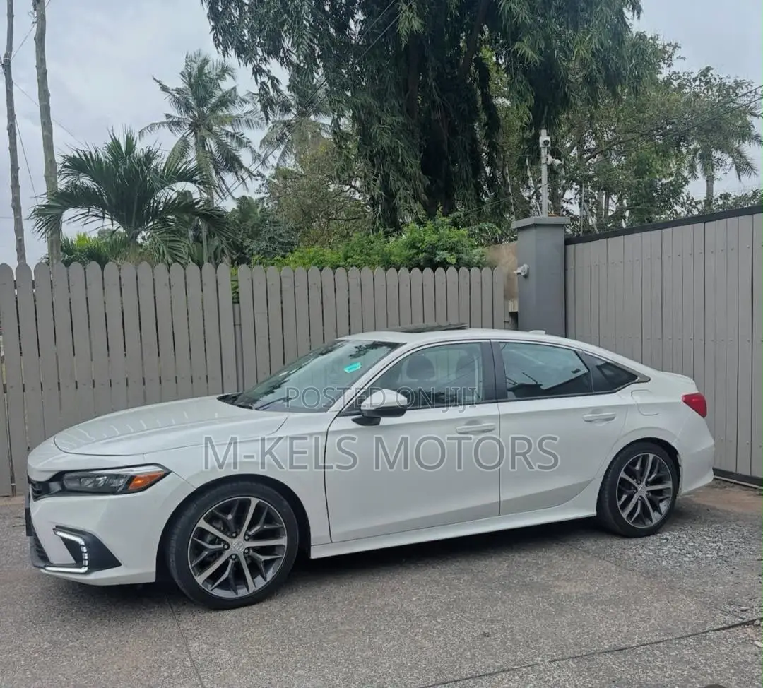 Honda Civic Touring CVT 2024 White