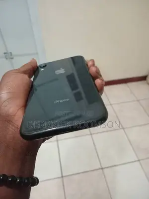 Apple iPhone XR 64 GB Black
