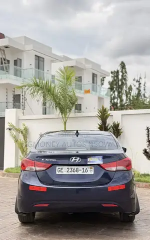 Hyundai Elantra GLS Sedan FWD (1.8L 4cyl 6A) 2013 Blue