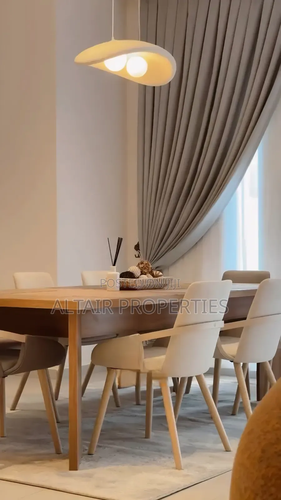 Furnished 5bdrm House in Accra Metropolitan for sale