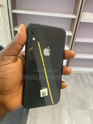 New Apple iPhone XR 128 GB Black
