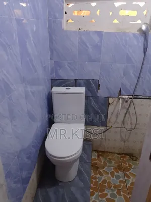 Mini Flat in Sc, Gomoa East for rent