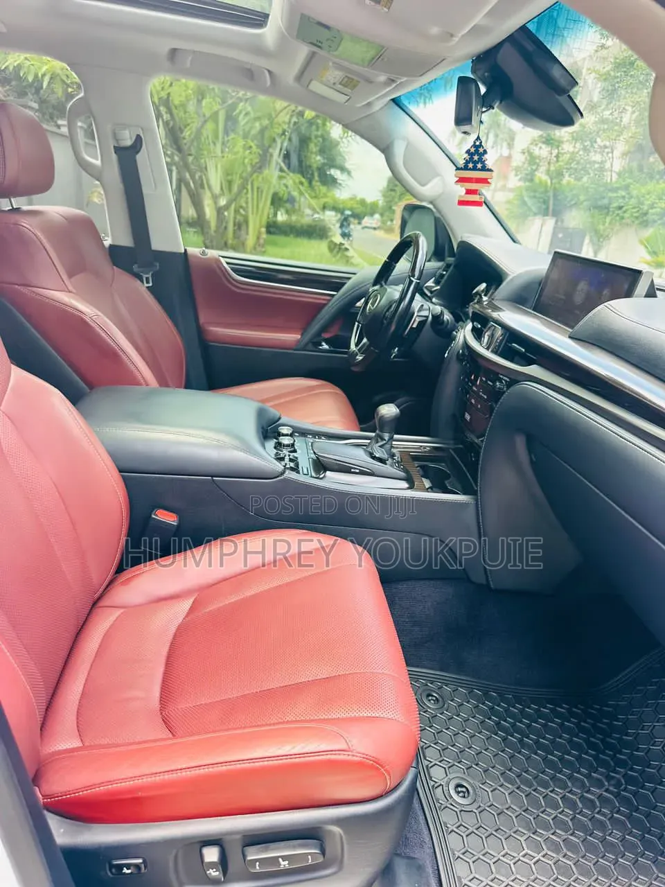Lexus LX 2018 White
