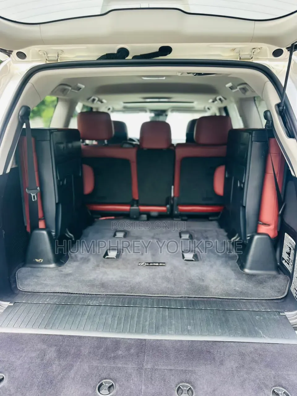 Lexus LX 2018 White