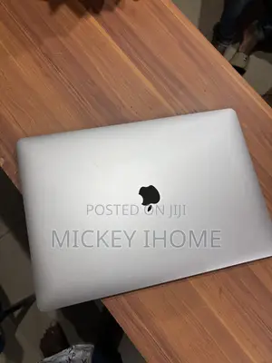 Laptop Apple MacBook Pro 2019 16GB Intel Core i9 SSD 512GB
