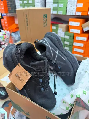 Mont Glacé Sneakers High Quality Light
