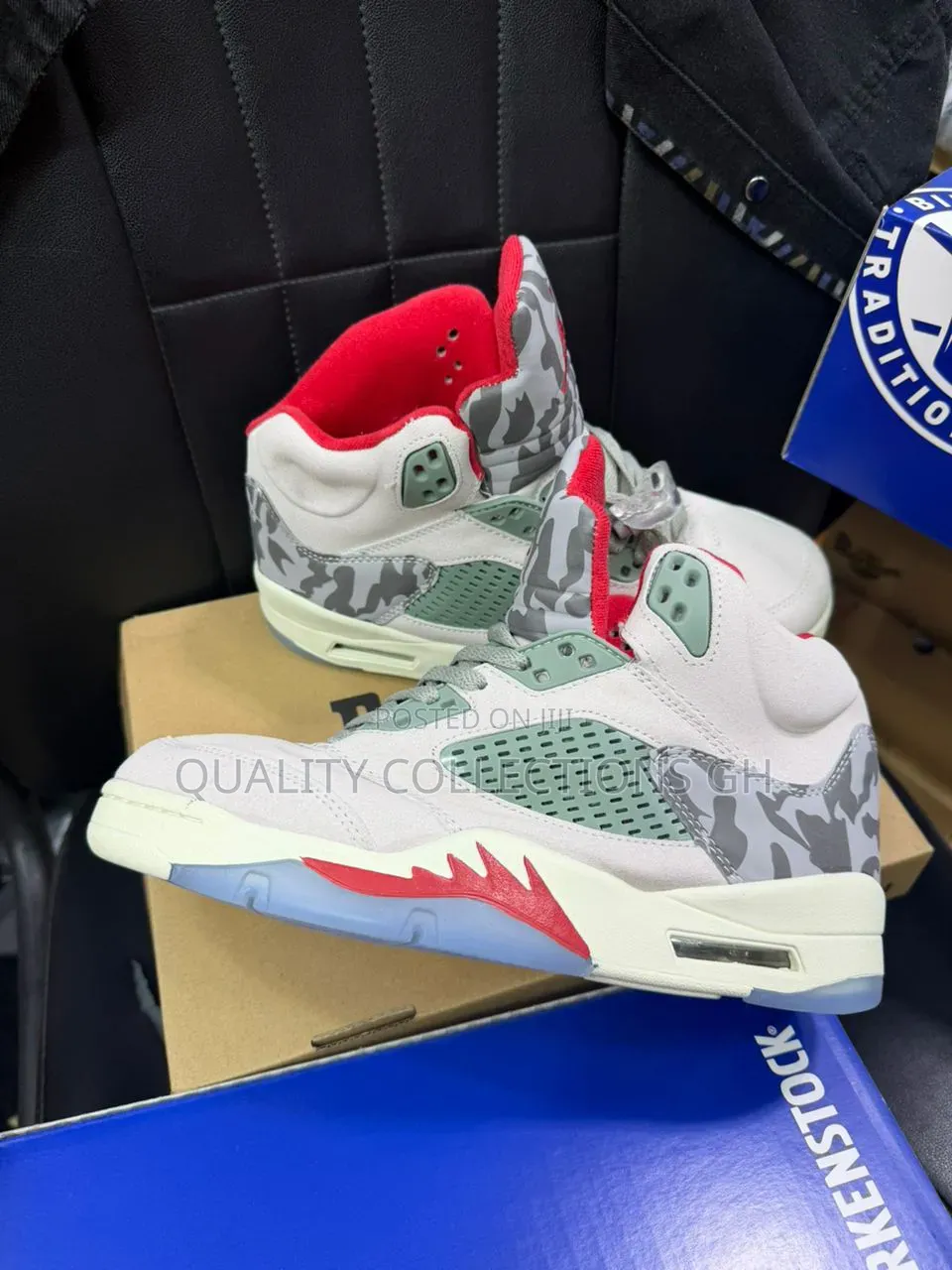 Authentic Jordan 5 Retro in Colours