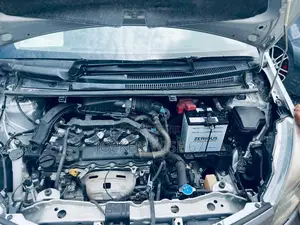 Toyota Vitz 2012 Gray