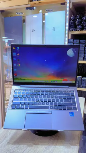 Laptop HP ZBook 14u G6 16GB Intel Core i7 SSD 256GB