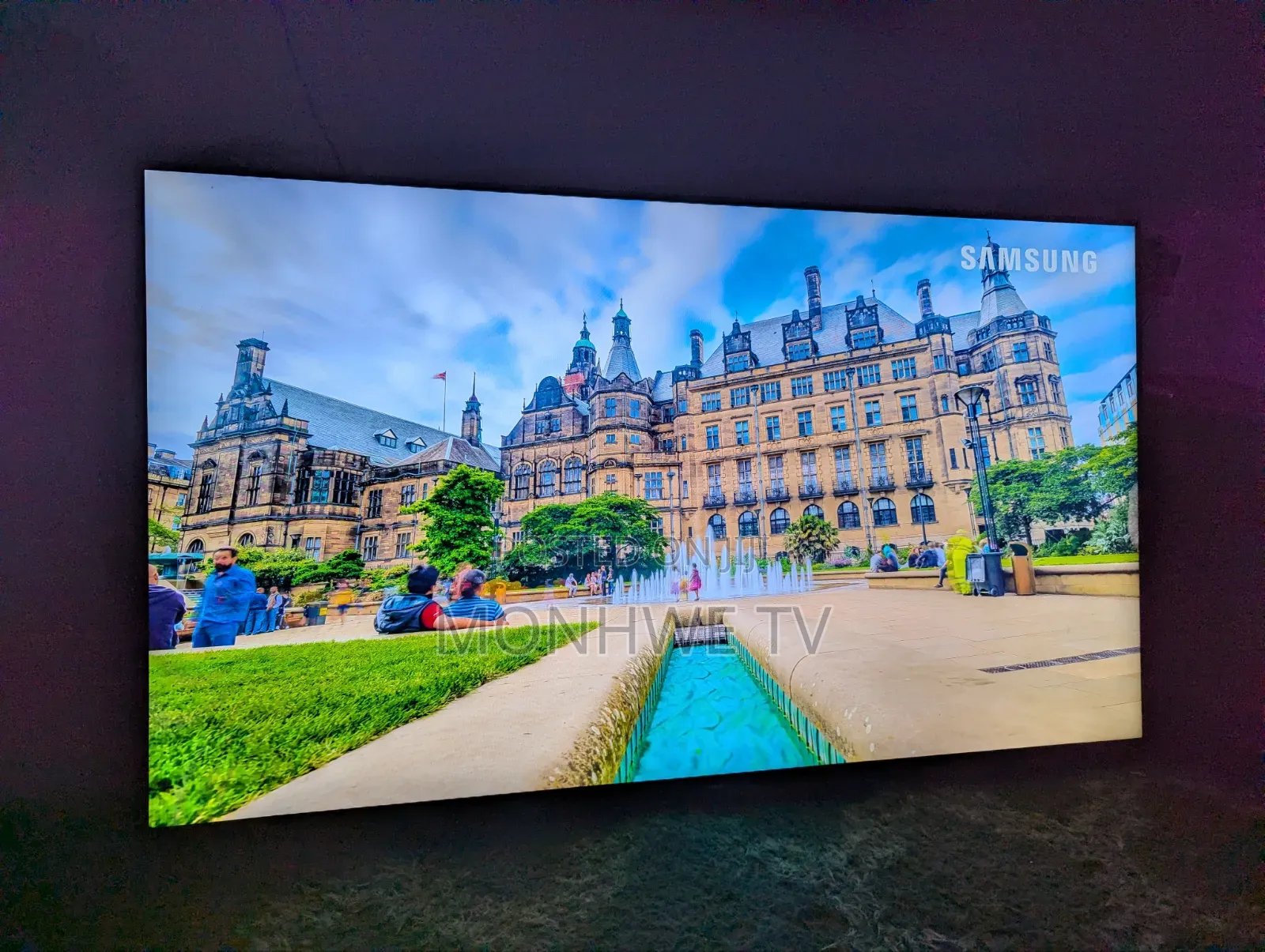 Samsung 50 Inchies Crystal Uhd Ultra Premium Display Tv Smart