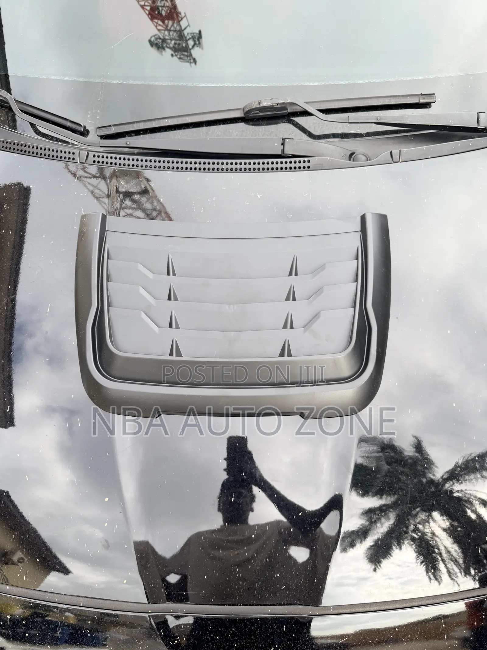 Universal Bonnet Different
