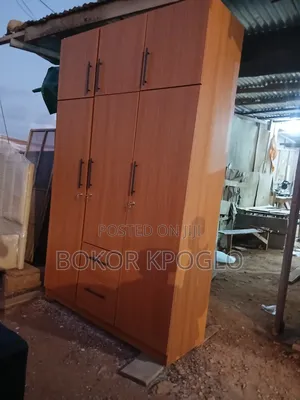 Quality Laminate Wardrobe Man Is Available
