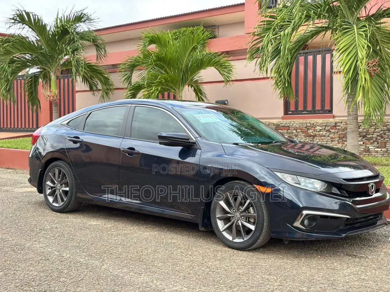 Honda Civic EX Coupe 2020 Matt Black