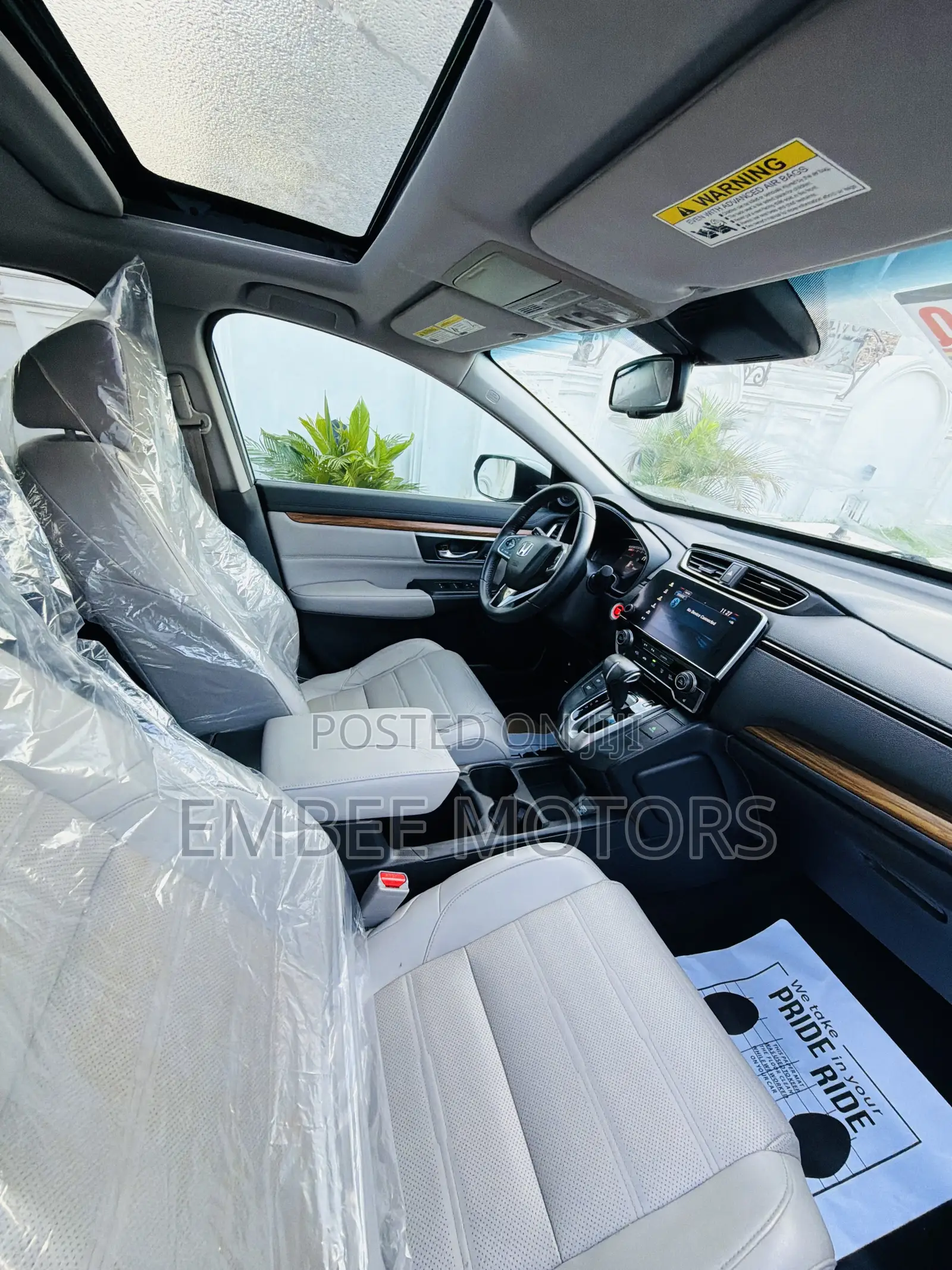 Honda CR-V Touring 4dr SUV AWD (1.5L 4cyl CVT) 2017 Silver