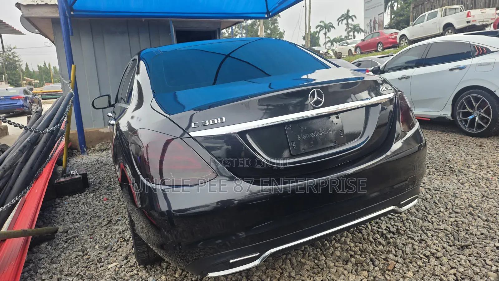 Mercedes-Benz C300 2016 Black