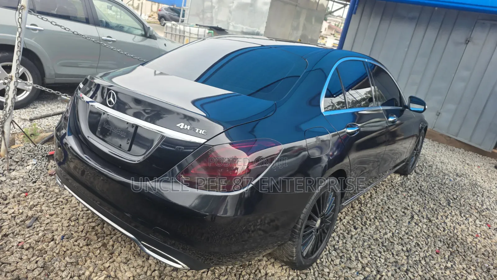 Mercedes-Benz C300 2016 Black