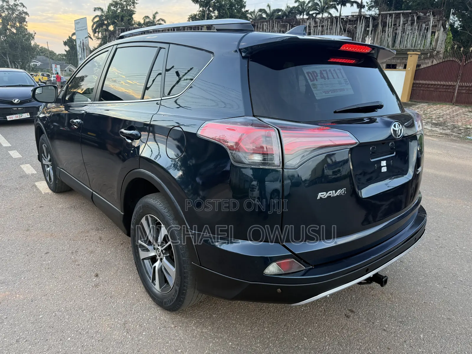 Toyota RAV4 2017 Blue