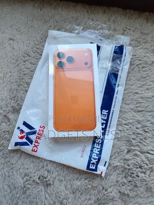 New Apple iPhone 17 Pro Max 1 TB Orange