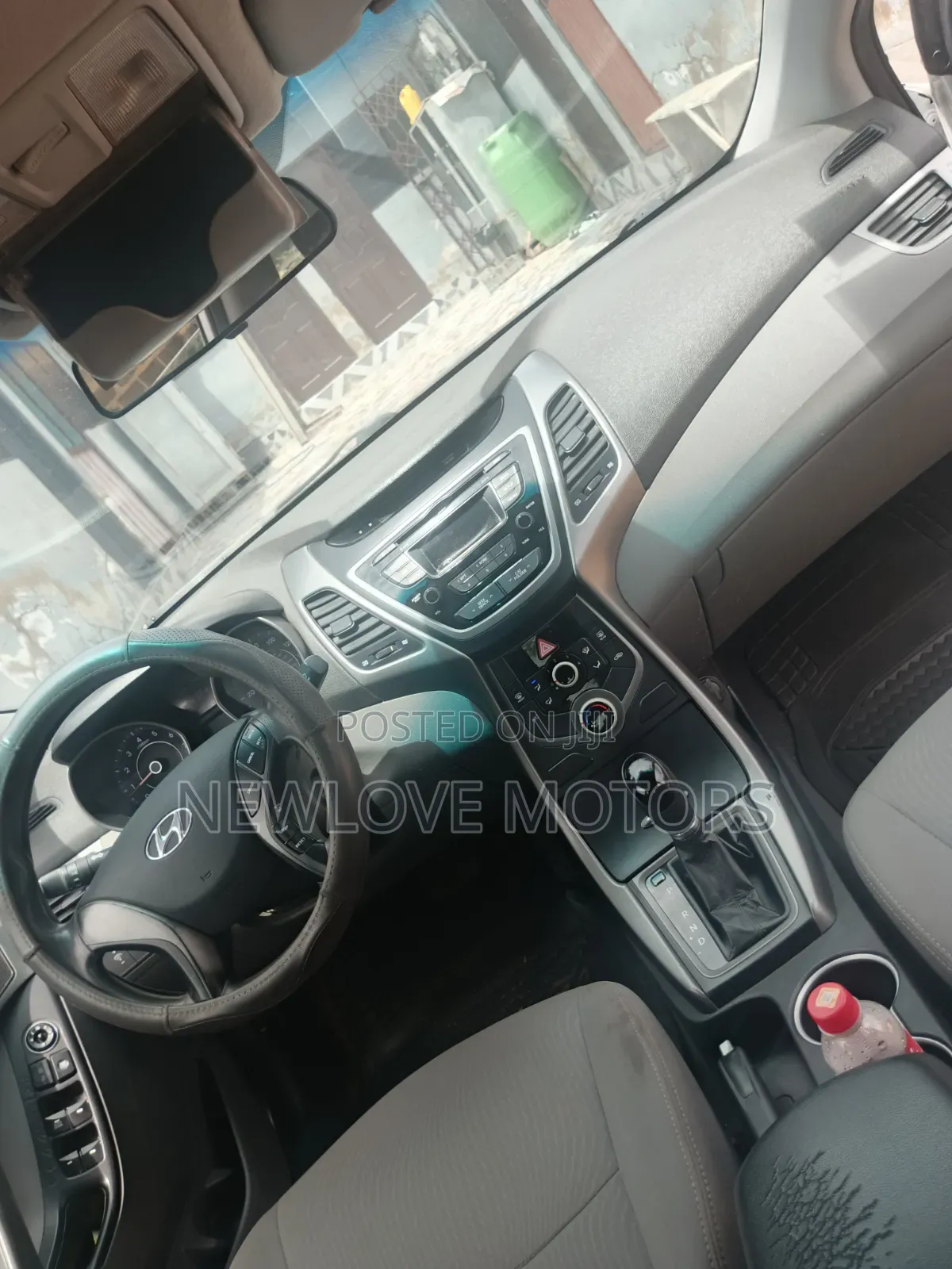 Hyundai Elantra 2015 White