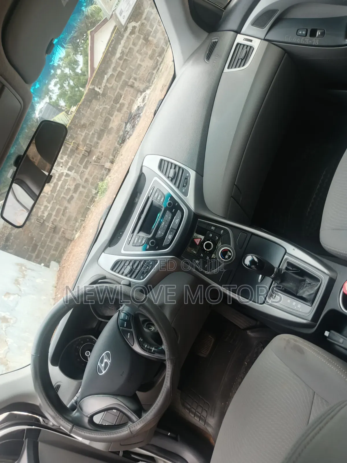 Hyundai Elantra 2015 White