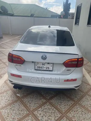 Volkswagen Jetta 2.0 TDI 2012 White