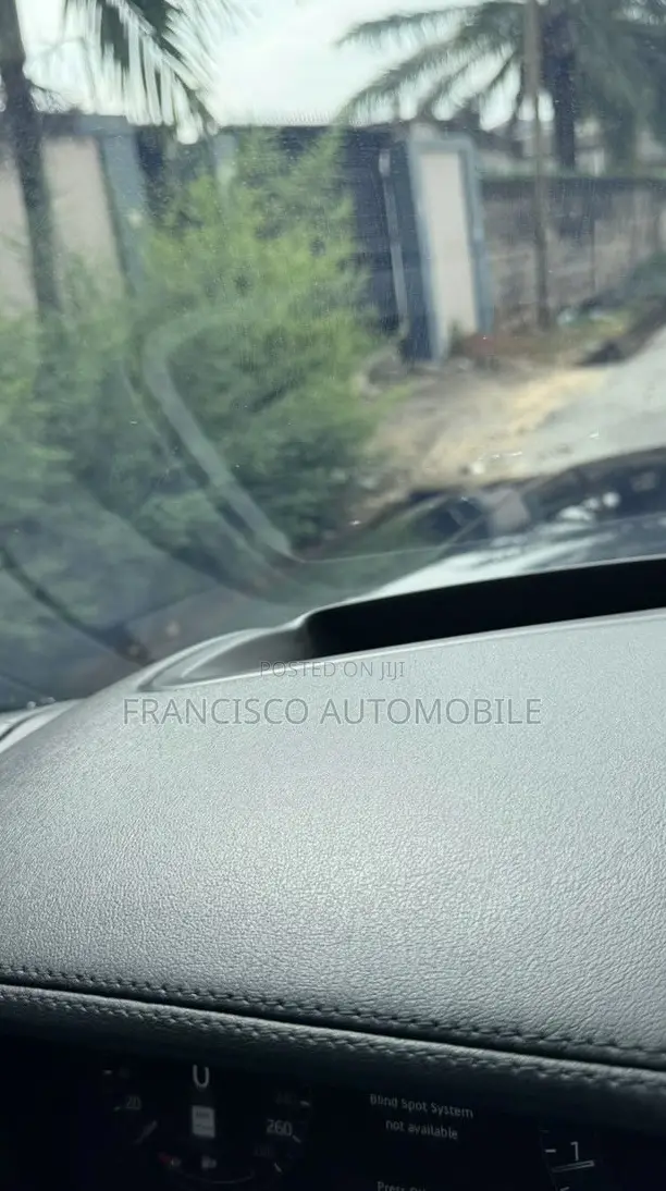 Land Rover Range Rover Vogue 2018 Black
